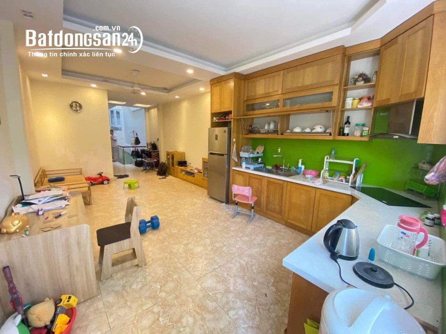 Bán nhà mặt phố Phố Trần ĐẮC ĐỊA NHÀ ĐẸP HOQuốc Hoàn, Phường Trung Hòa, Quận Cầu Giấy