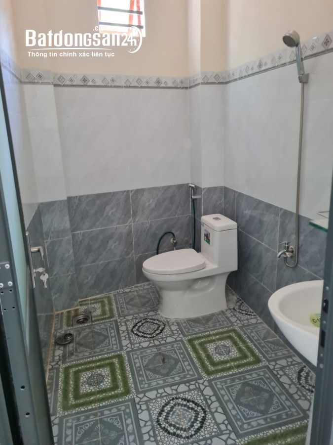 nhà cấp 4 giá rẻ Tân định Tp.Bến Cát 110m2 2phòng sân ôtô LH 0858785987