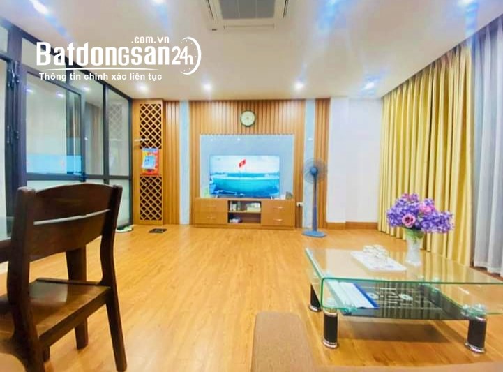 Bán nhà riêng Duy Tân Cầu Giấy 50m*7T thang máy, ô tô, 2 thoáng, nhà đẹp