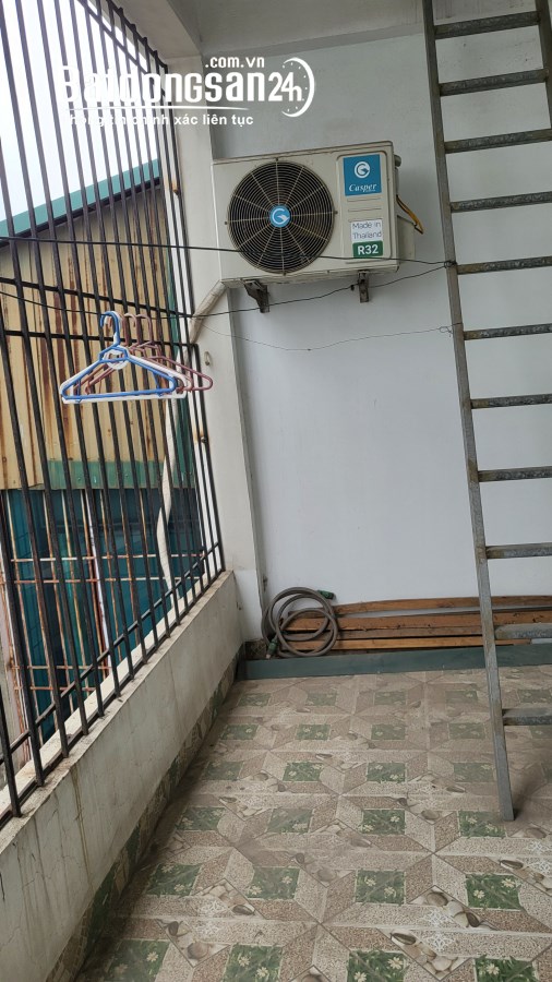 Cho thuê nhà 4 tầng, 4PN Đầu Đường Đa Sĩ, Phường Kiến Hưng, Quận Hà Đông
