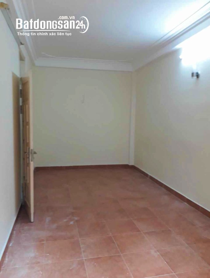 Cho thuê nhà mặt phố Yên Hòa Cầu Giấy 60m*5T giá 25 triệu