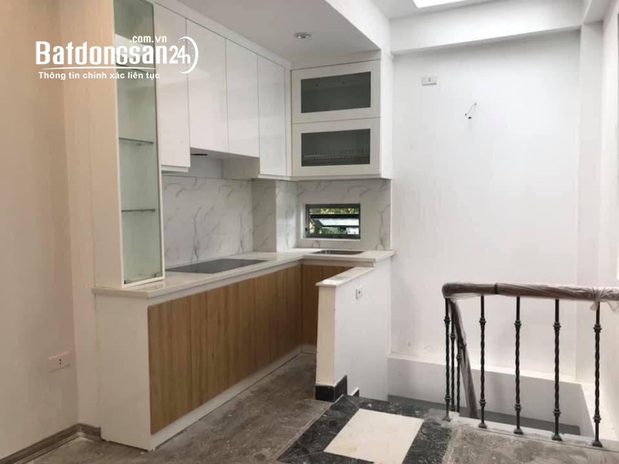 Bán nhà Phố Phó Đức Chính, Phường Trúc Bạch, Quận Ba Đình