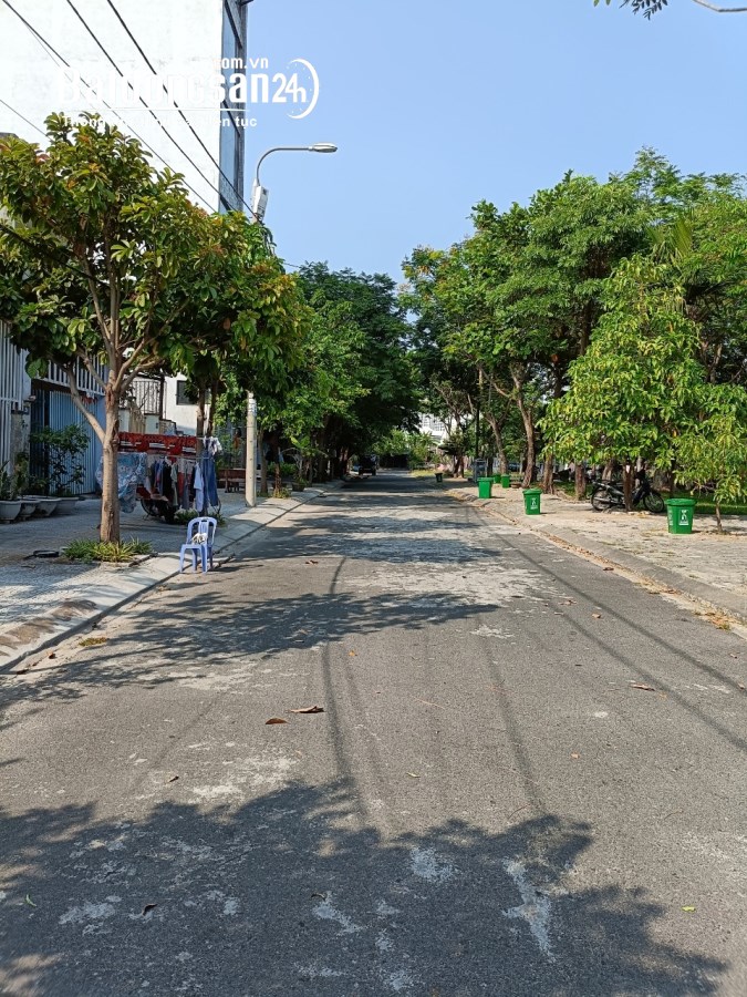 TT PB SƠN TRÀ ĐÀ NẴNG. BÁN ĐẤT TẶNG NHÀ DÃY TRỌ DT 130M2 NHÀ C4 LÔ GÓC PHẠM VĂN XẢO 