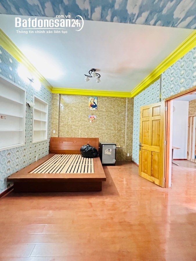 Bán nhà Đường Trung Lang, Phường 12, Quận Tân Bình