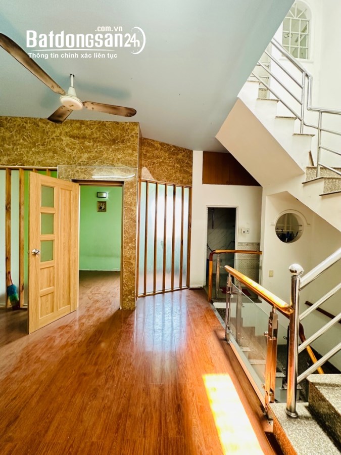 Bán nhà Đường Trung Lang, Phường 12, Quận Tân Bình