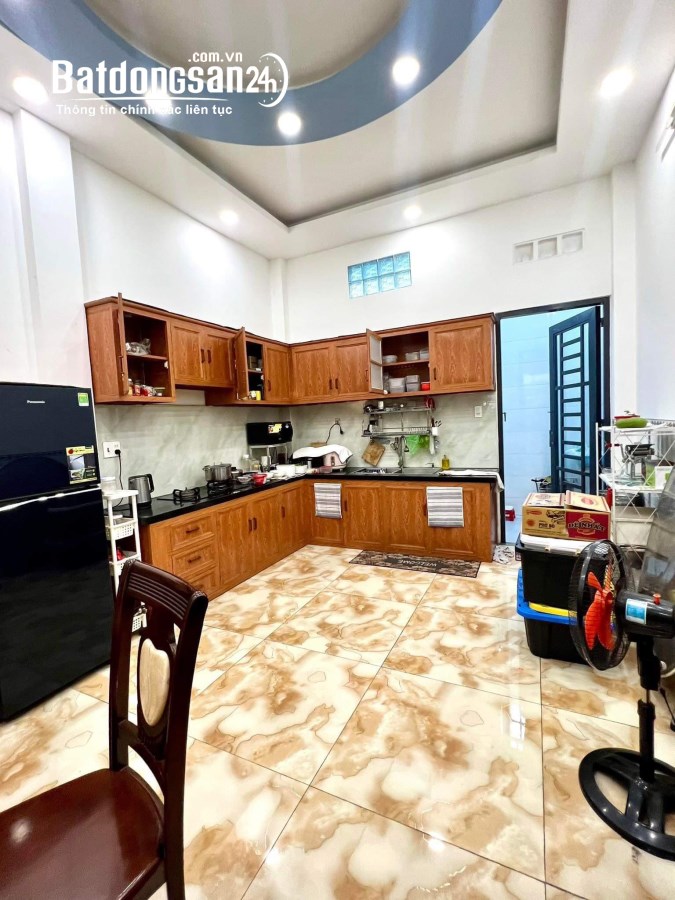 Chính chủ bán lỗ nhà 2 tầng, Lê Văn Lương, Phước Kiển, 81m2, chỉ 3.9 tỷ, gần HXH