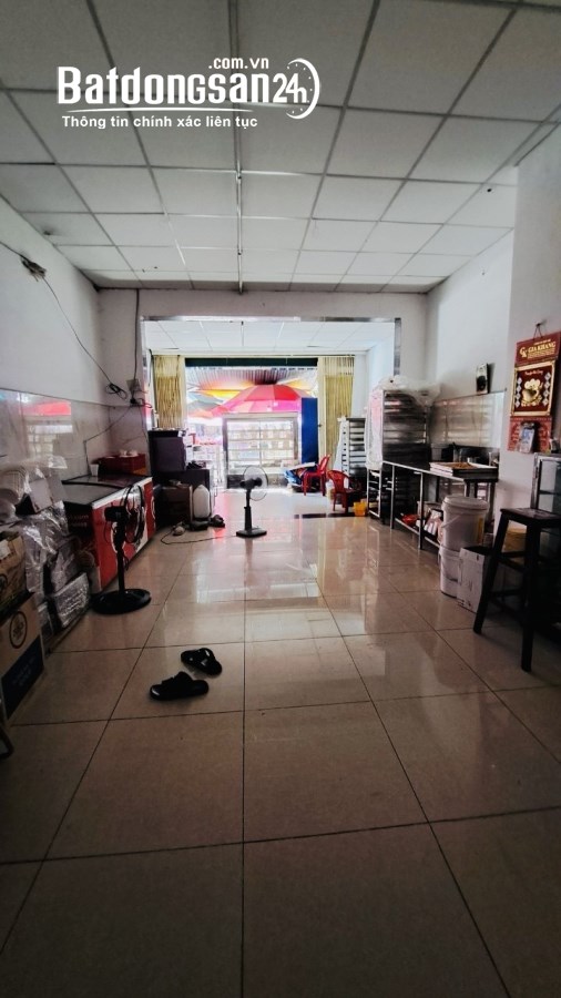 Bán nhà mặt phố Đường 5, Phường Tân Tạo A, Quận Bình Tân