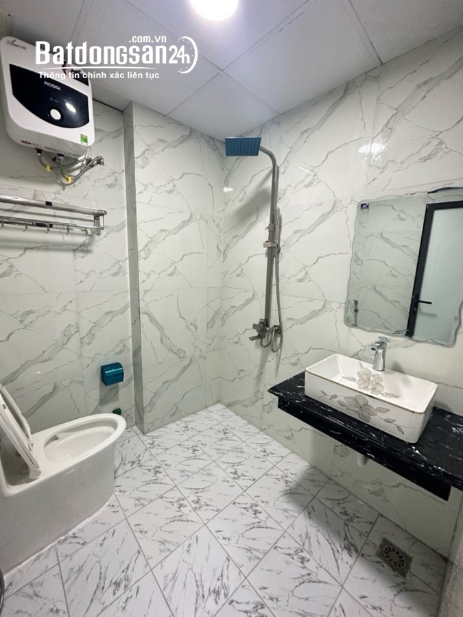 Bán nhà Khuyến Lương, Lô Góc , Ô Tô đỗ cổng, 5 tầng, 31m2, mt 4.6m2, 3.6 tỷ