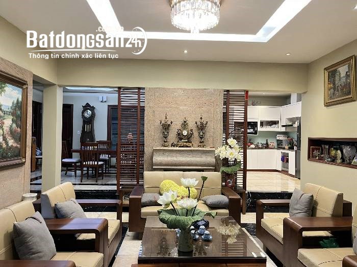 Siêu phẩm Biệt thự Vườn Đào Tây Hồ 200m2 giá 86 tỷ
