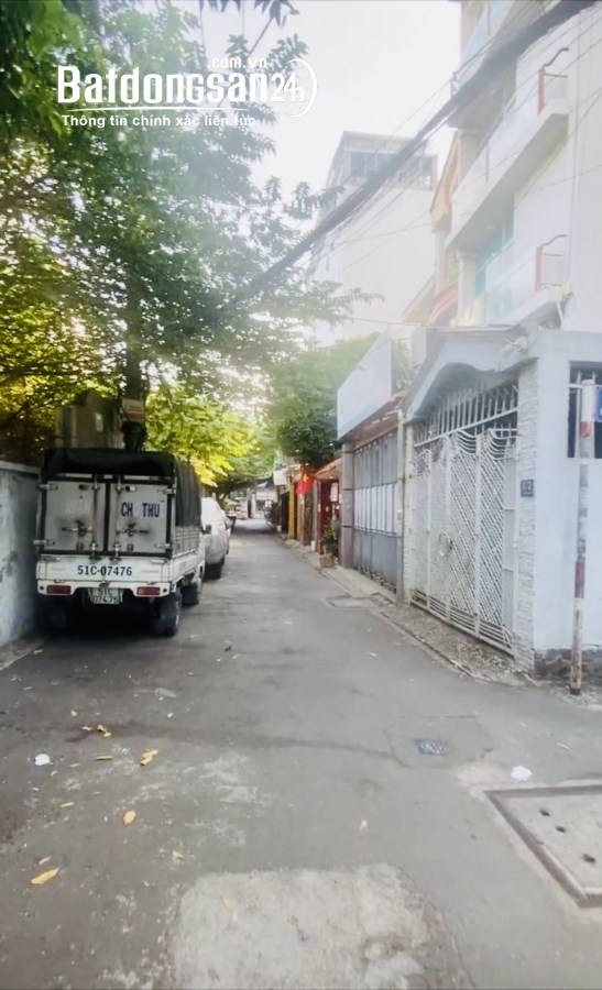 Bán nhà phường 4 Tân Bình, ngay sân bay TSN, trục Trường Sơn, ngang 5m
