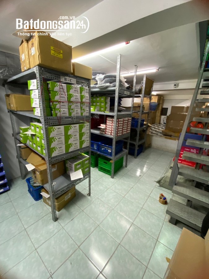 Bán nhà mặt phố Đường Phạm Hữu Chí, Phường 15, Quận 5