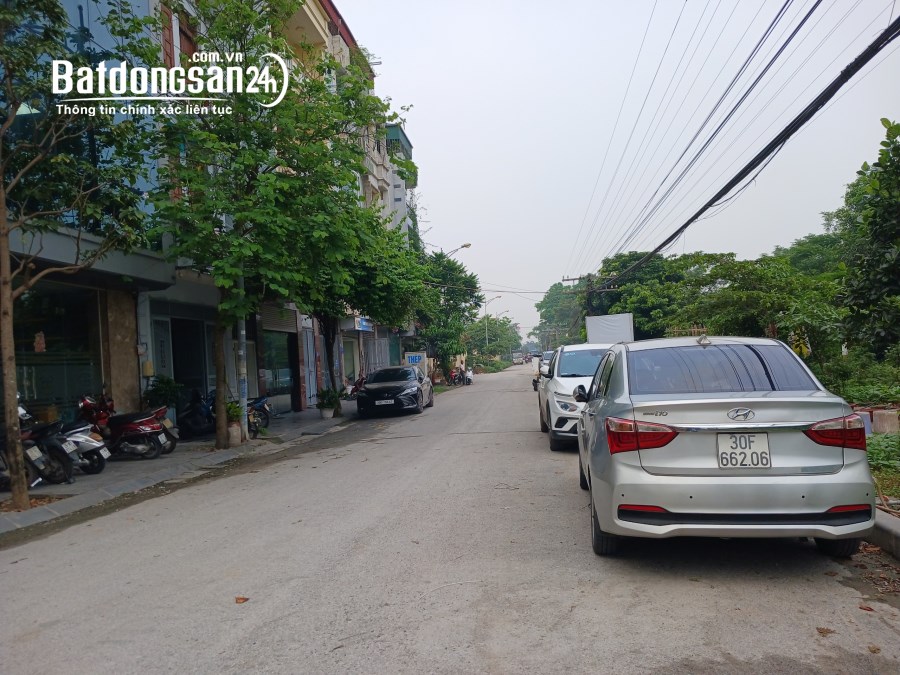 Bán nhà Đặng Vũ Hỷ, ngõ thông Cầu Chui, đường 2 chiều ô tô, phân lô, 108m2 giá 16,8tỷ