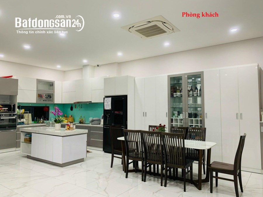 Xuất cảnh bán biệt thự khu Kiều Đàm, phường Tân Hưng, Quận 7