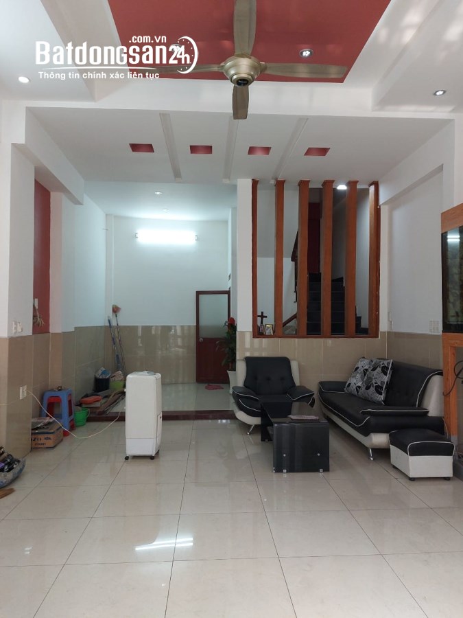 PHÚ NHUẬN - NHÀ MẶT TIỀN 4 TẦNG - NGANG TO 5M - KD SẦM UẤT - GẦN CV GIA ĐỊNH.