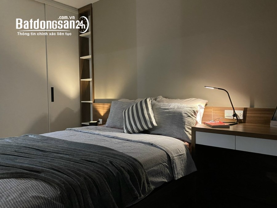 Chỉ 5,7 tỷ bán Cắt Lỗ căn hộ 96m2 3PN tầng 10 view nội khu sunshine city Full NT
