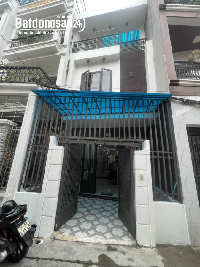 Bán nhà 3 tầng mặt ngõ TRẠI LẺ