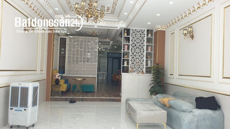 mặt phố Đường Hoàng Quốc Việt, Phường Phú Thuận, Quận 7