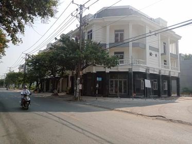 Bán nhà mặt phố Biên Hòa New Town, Đường Nguyễn Thị Tồn, TP Biên Hòa