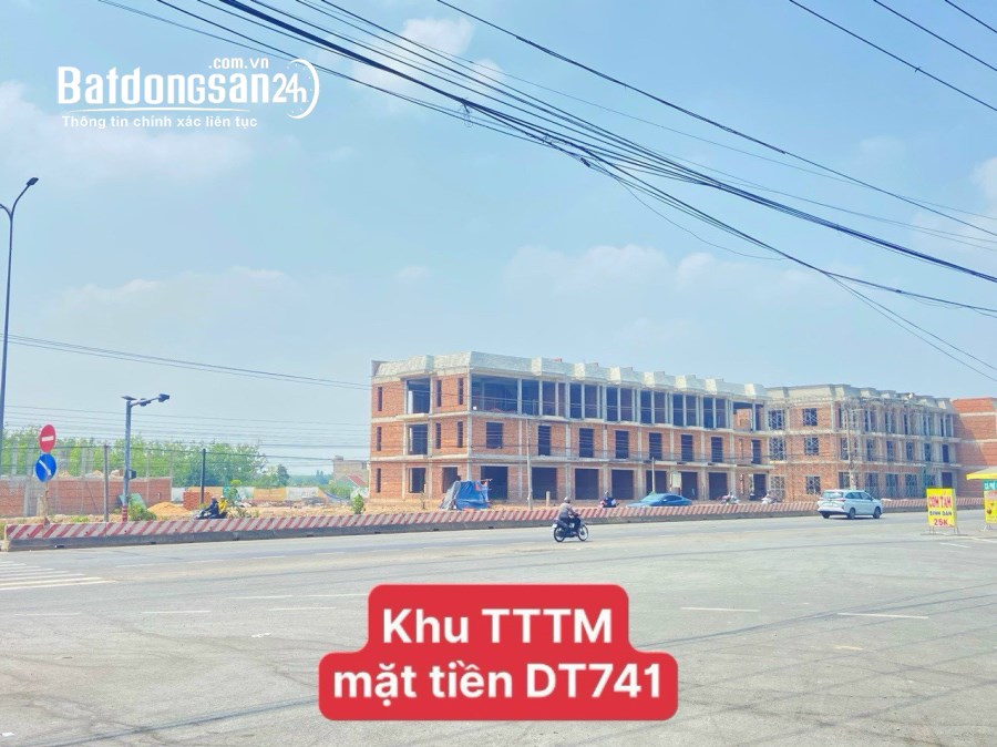 Đất Ngã Ba Cổng Xanh mặt tiền đường DT741 giá "siêu ưu đãi".