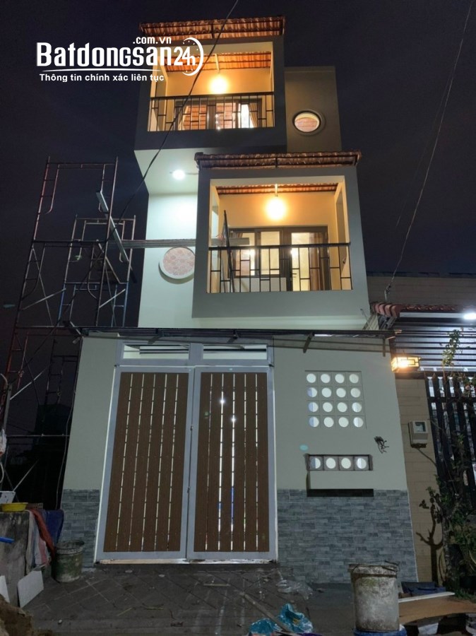 Tin thật 100% Bán Nhà 03 Tầng, Hẻm Xe Hơi, Bưng Ông Thoàn, 56m², 4.6 Tỷ.