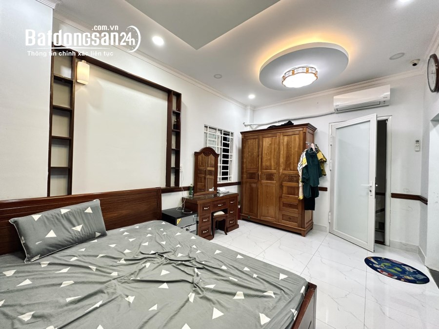 NHÀ ĐẸP BÌNH THẠNH 4 TẦNG BTCT - 50m2 ( 4.6X11 ) - SHR HOÀN CÔNG ĐỦ
