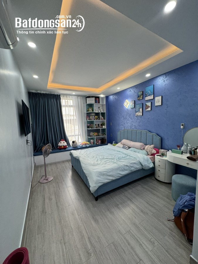 Bán nhà Đường Trần Bình Trọng, Phường 2, Quận 5