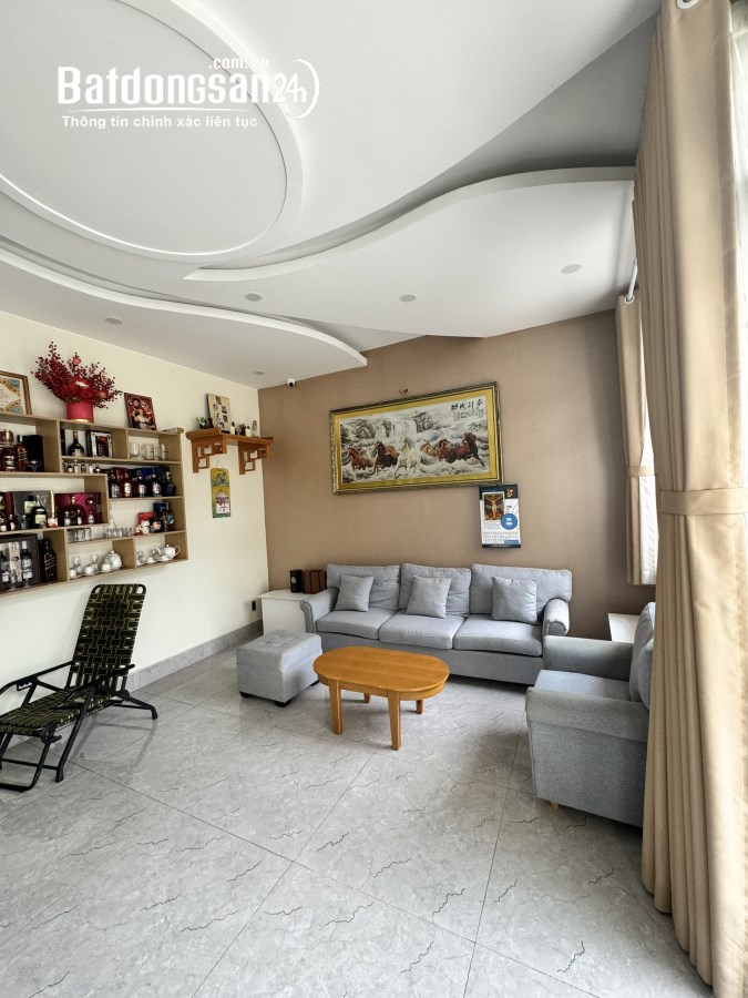 Bán nhà Đường Trần Bình Trọng, Phường 2, Quận 5
