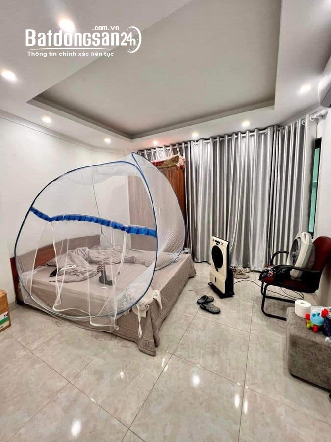 MẶT PHỐ TRẦN KHÁT CHÂN-VỈA HÈ RỘNG-KINH DOANH-5T THANG MÁY-MẶT TIỀN KHỦNG-61M 24TỶ