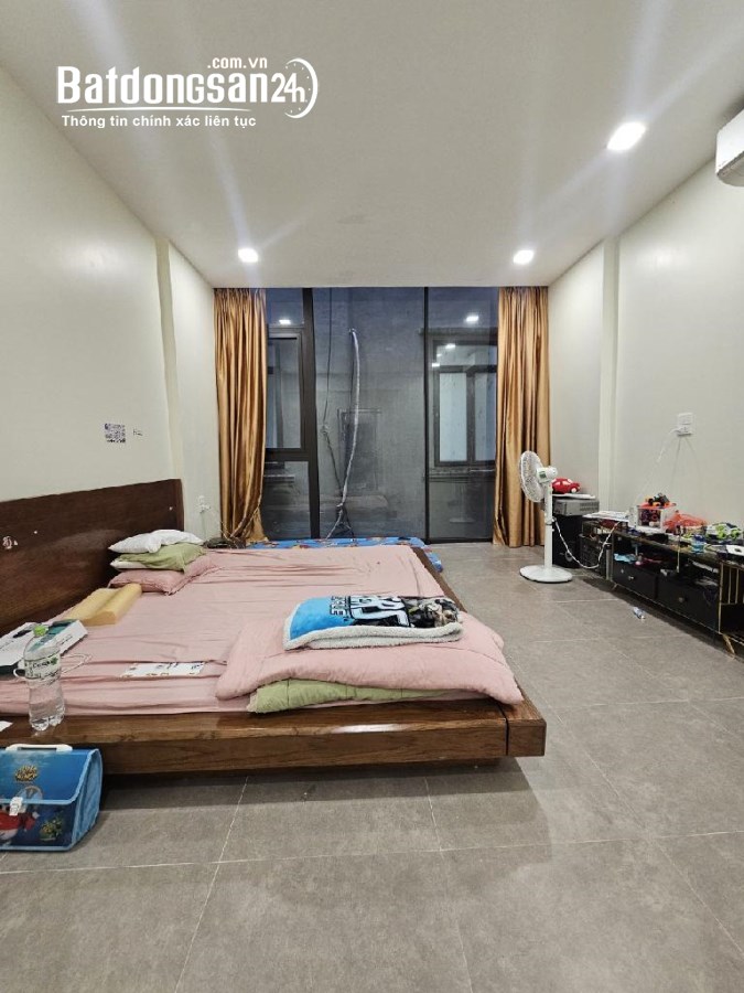 PHÂN LÔ HOÀNG VĂN THÁI, DÂN TRÍ CAO, TẶNG NỘI THẤT, 42M2 4 TẦNG 7.55 TỶ 		