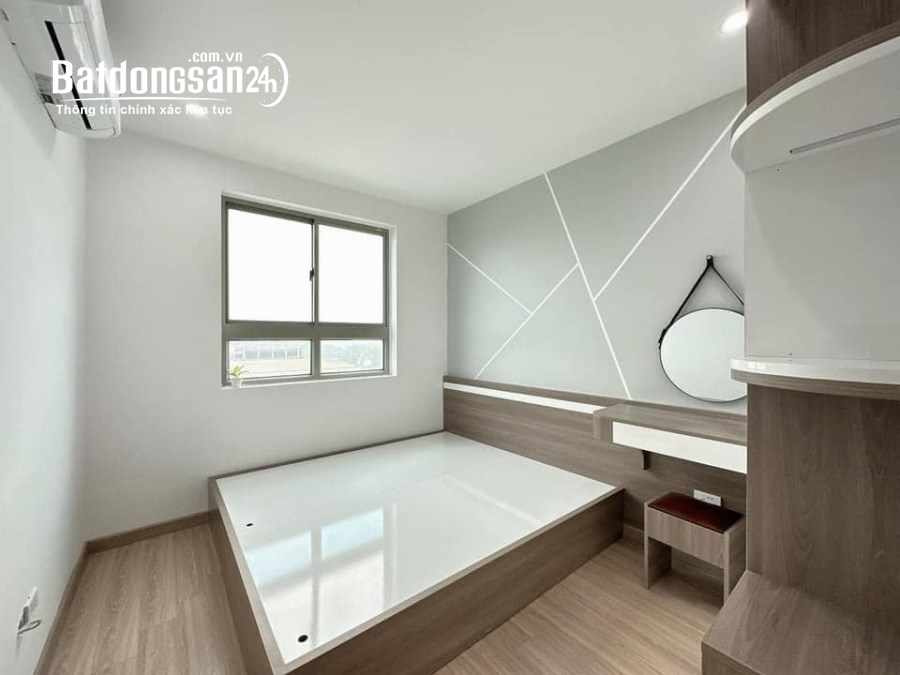 Cực Hiếm ! Căn hộ tầng Trung Hateco Hoàng Mai, View Hồ Yên Sở, 76.5/81m2, 3.050 Tỷ