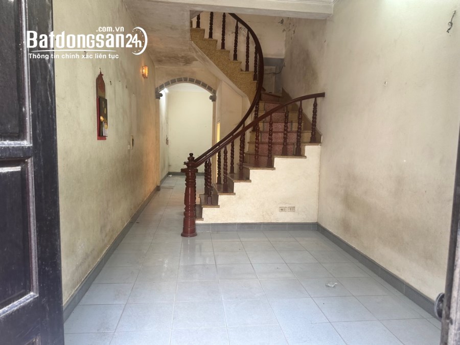 Bán nhà mặt phố Đường Thanh Am, Phường Thượng Thanh, Quận Long Biên