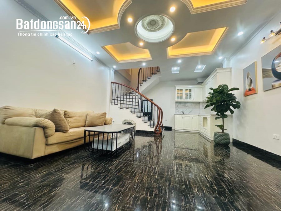 Bán nhà mặt Phố Khuyến Lương, Ô Tô Đỗ Cửa, Full Nội Thất, 5 Ngủ, 5.5 tỷ  