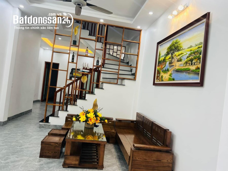 Bán nhà 2 tầng ngõ phố An Ninh, TP HD, 62.5m2, 3 ngủ, thiết kế đẹp, giá tốt, trung tâ
