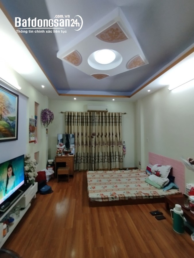 Bán nhà undefined Ngũ Nhạc, undefined Lĩnh Nam, Quận Hoàng Mai