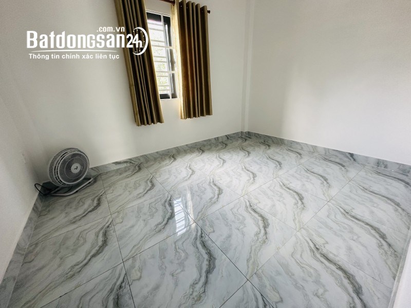 Tin Thật100%: Hoàng Hữu Nam,Long Thạnh Mỹ,65 m2,2 lầu,2 PN.Chỉ 4.6 tỷ.