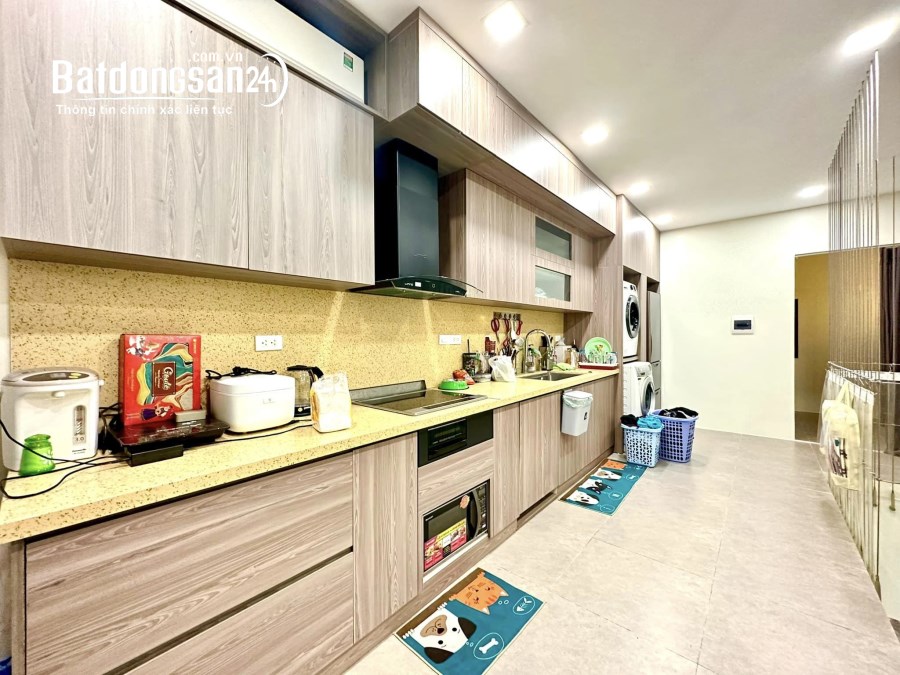 Bán Nhà Riêng Ngõ 69A Hoàng Văn Thái 42m2 x 4 Tầng, Nhà Đẹp, Ô Tô Cạnh Nhà Giá 7,x 