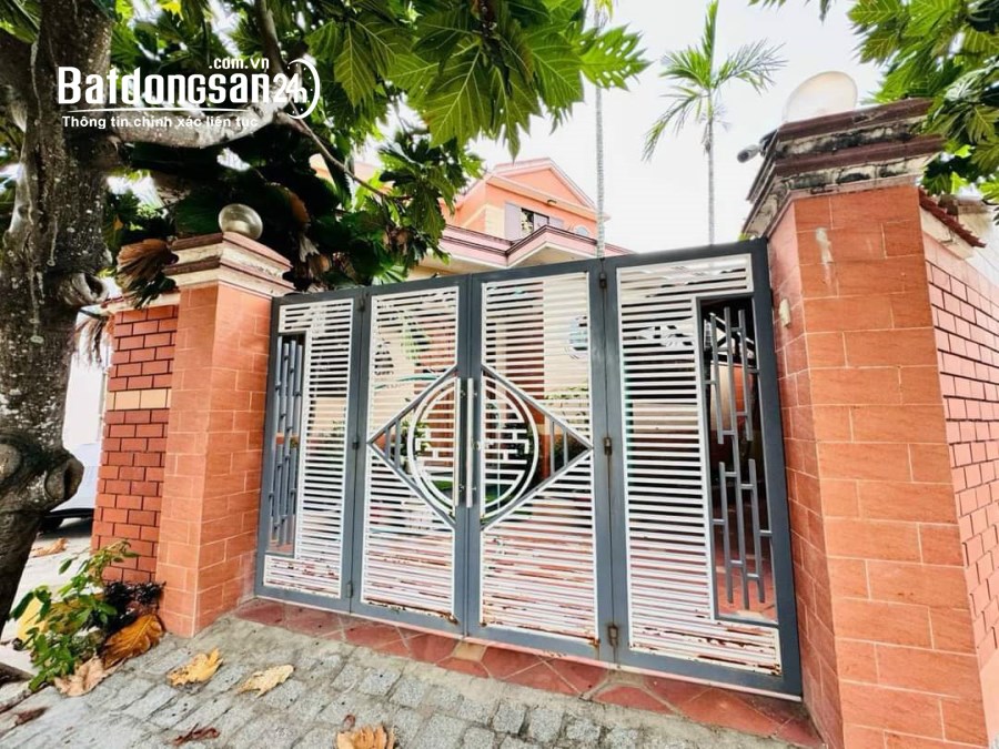 BÁN NHÀ 2 MẶT TIỀN ĐƯỜNG LIÊN THÔN, XÃ VĨNH THẠNH, NHA TRANG
