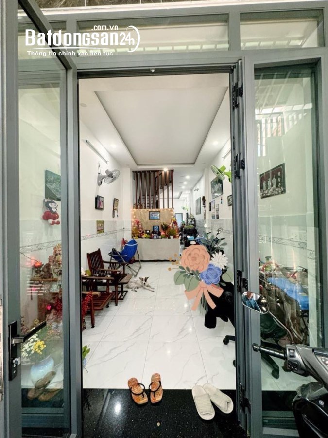 Mặt tiền KD gần Nguyễn Tri Phương, P4, Q10, 52M2, 5 Tầng, 5pn, 12.X TỶ