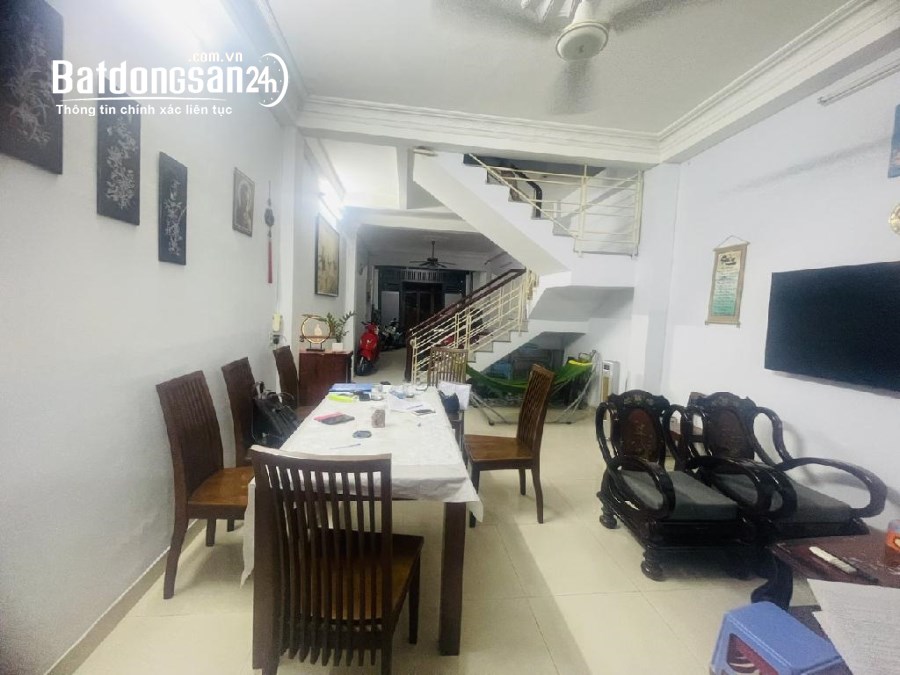 Bán Nhà HXH Thông Út Tịch, Víp Tân Bình, 81m2, 3 Tầng Mới, Nội Thất Đẹp, Chỉ 17 Tỷ TL
