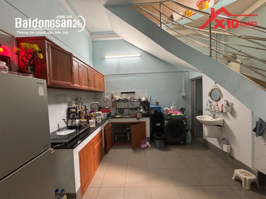 Bán nhà lầu mặt tiền phạm văn thuận Biên Hoà Đồng Nai 164m2 sàn chỉ 11tỷ-C10 - Diện t