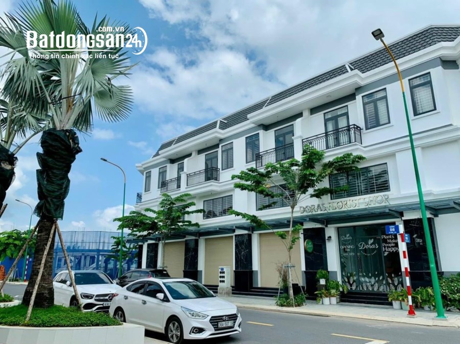 Bán nhà 1trệt 1lầu D.A RichLand Residence 142m2 giá 2tỷ31 Bank hỗ trợ 70%