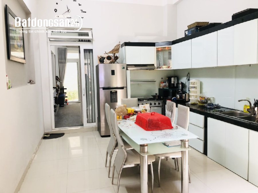  BÁN GẤP NHÀ 2 TẦNG KIỆT 6M Ô TÔ ĐẬU ĐỖ NGUYỄN DUY HIỆU SƠN TRÀ ĐÀ NẴNG.