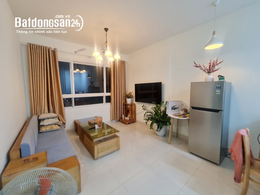 Chính chủ bán căn hộ Green Town Bình Tân 63.2m2/2pn, tặng nội thất, giá 1.98 tỷ