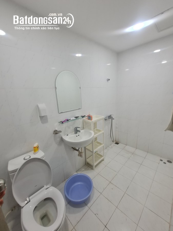 Chính chủ bán căn hộ Green Town Bình Tân 63.2m2/2pn, tặng nội thất, giá 1.98 tỷ