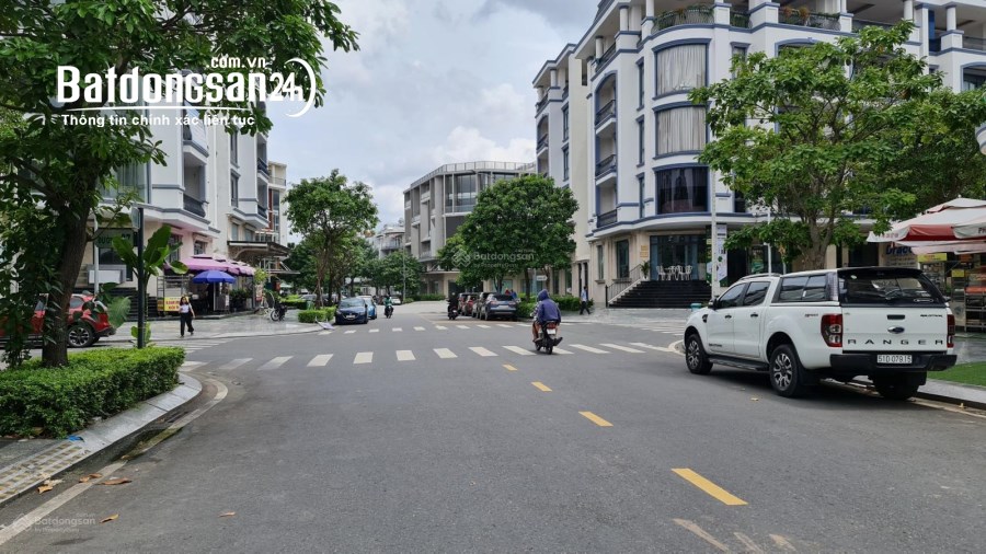 Vạn Phúc City - Bán nhà Phố Liền Kề - vị trí đẹp Phố KD- DT 7m x21m - 5 Tầng 