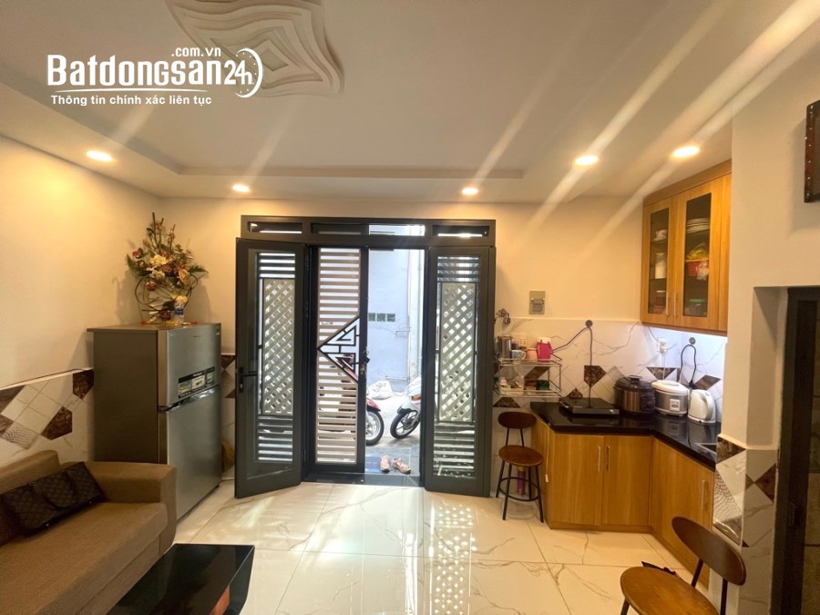 Nhà mới Hiệp Nhất, 20m2, 2 tỷ 9, 4x5m, hẻm thông Lê Bình