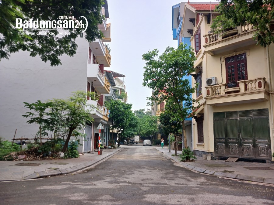 Bán nhà khu TĐC P. Thượng Thanh, Q. Long Biên. Vừa ở vừa làm VP Cty, 75m2 giá 10,6 tỷ