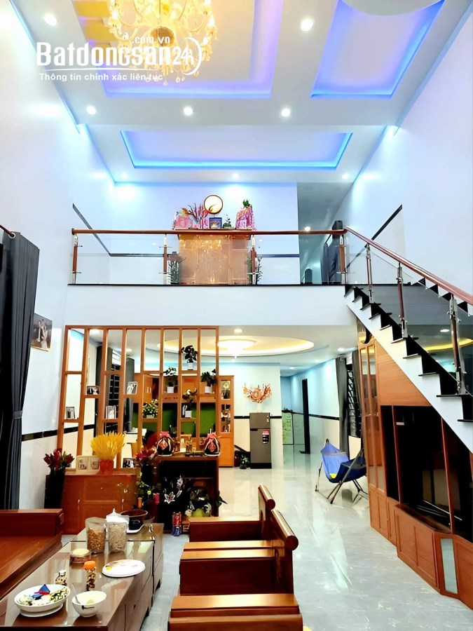Bán nhà khu TĐC P. Thượng Thanh, Q. Long Biên. Vừa ở vừa làm VP Cty, 75m2 giá 10,6 tỷ
