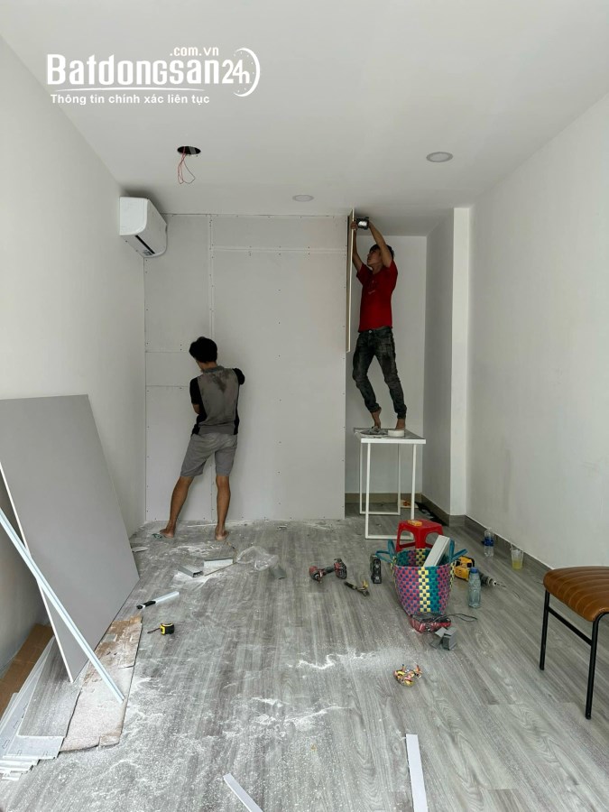 CẦN SANG LẠI HỢP ĐỒNG THUÊ MẶT BẰNG KINH DOANH  PHƯỜNG 9, QUẬN 3 Diện tích: 3x9 -  Vì