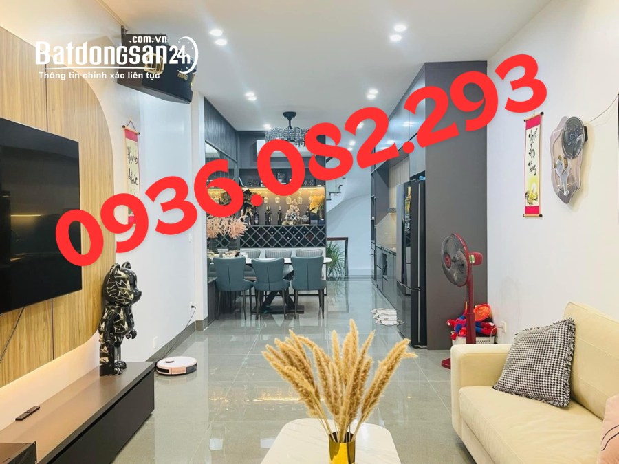 Bán Nhà Tam Trinh, Lô góc, Ô tô Tránh đỗ cổng, 5 tầng, 46m2, 4.55 tỷ